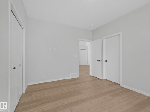 1212 25 Street, Edmonton, AB - Indoor Photo Showing Other Room