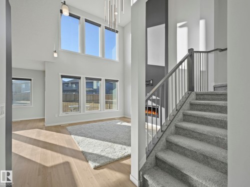 1212 25 Street, Edmonton, AB - Indoor Photo Showing Other Room