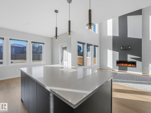 1212 25 Street, Edmonton, AB - Indoor