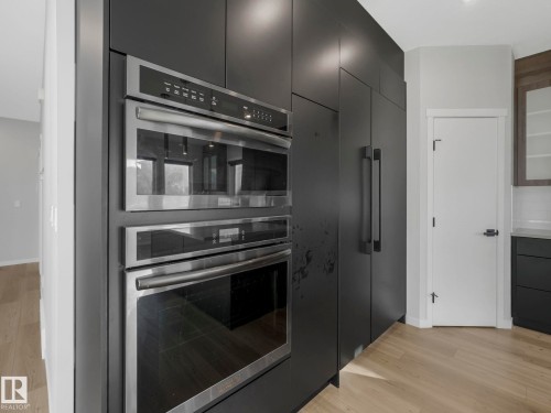 1212 25 Street, Edmonton, AB - Indoor Photo Showing Kitchen