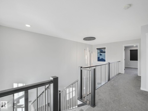 1212 25 Street, Edmonton, AB - Indoor Photo Showing Other Room