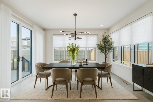 6038 Crawford Drive, Edmonton, AB - Indoor Photo Showing Dining Room