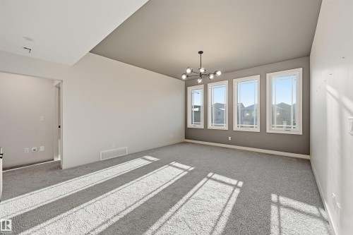 6038 Crawford Drive, Edmonton, AB - Indoor Photo Showing Other Room
