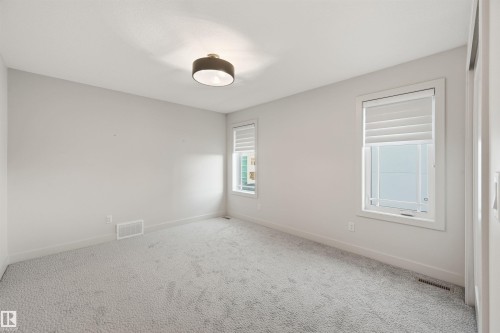 6038 Crawford Drive, Edmonton, AB - Indoor Photo Showing Other Room