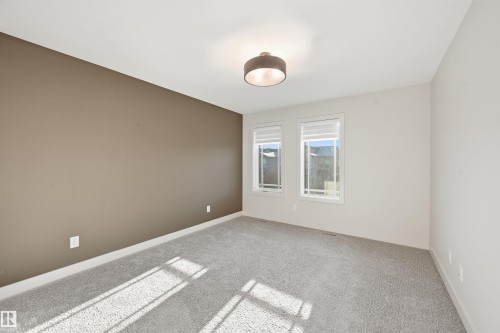 6038 Crawford Drive, Edmonton, AB - Indoor Photo Showing Other Room