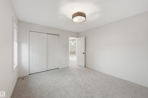 6038 Crawford Drive, Edmonton, AB - Indoor Photo Showing Other Room