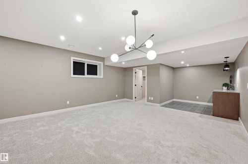 6038 Crawford Drive, Edmonton, AB - Indoor