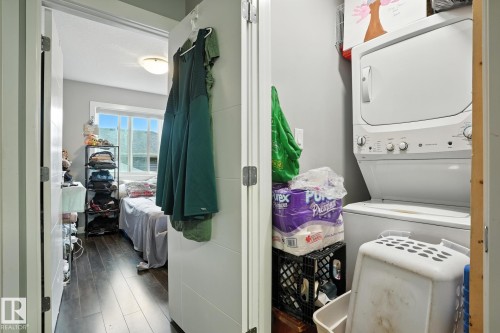 10436 154 Street, Edmonton, AB - Indoor Photo Showing Laundry Room