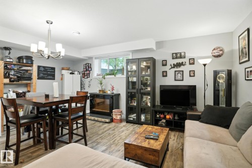 10436 154 Street, Edmonton, AB - Indoor