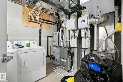 10438 154 Street, Edmonton, AB - Indoor Photo Showing Laundry Room