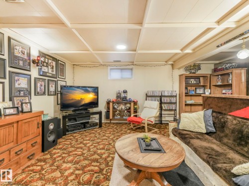 11412 134A Avenue, Edmonton, AB - Indoor