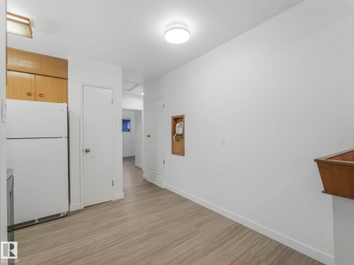 11412 134A Avenue, Edmonton, AB - Indoor Photo Showing Other Room