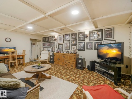 11412 134A Avenue, Edmonton, AB - Indoor