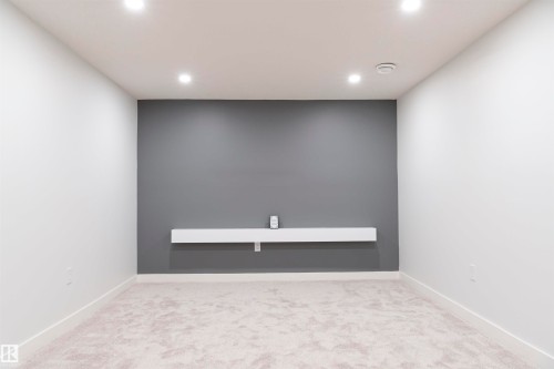 18418 62B Avenue, Edmonton, AB - Indoor