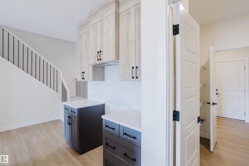 143 Catria Point(E), Sherwood Park, AB - Indoor Photo Showing Other Room
