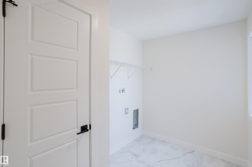 143 Catria Point(E), Sherwood Park, AB - Indoor Photo Showing Other Room