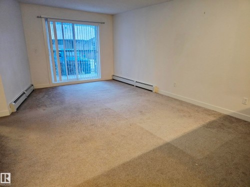 101 667 Watt Boulevard, Edmonton, AB - Indoor Photo Showing Other Room