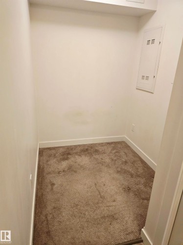 101 667 Watt Boulevard, Edmonton, AB - Indoor Photo Showing Other Room