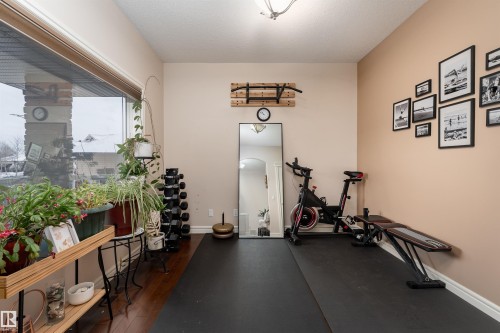22 Vale Terrace, Fort Saskatchewan, AB - Indoor Photo Showing Gym Room