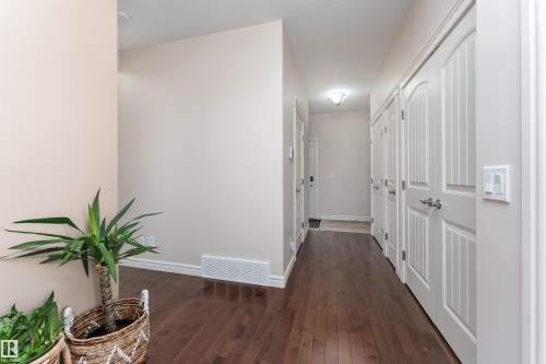 22 Vale Terrace, Fort Saskatchewan, AB - Indoor Photo Showing Other Room