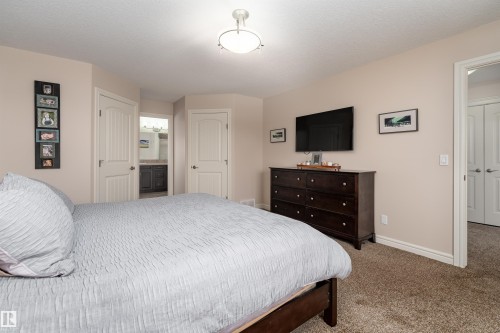 22 Vale Terrace, Fort Saskatchewan, AB - Indoor Photo Showing Bedroom