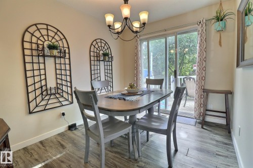 5315 39 Avenue, Edmonton, AB - Indoor Photo Showing Dining Room