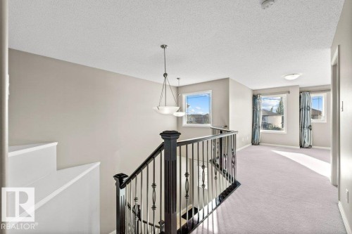 7011 Strom Lane, Edmonton, AB - Indoor Photo Showing Other Room