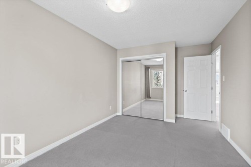 7011 Strom Lane, Edmonton, AB - Indoor Photo Showing Other Room
