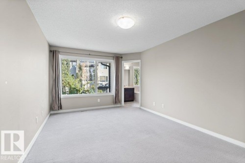 7011 Strom Lane, Edmonton, AB - Indoor Photo Showing Other Room