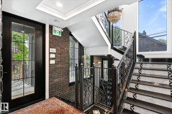 11833 102 Avenue  Edmonton, AB T5K 0R6