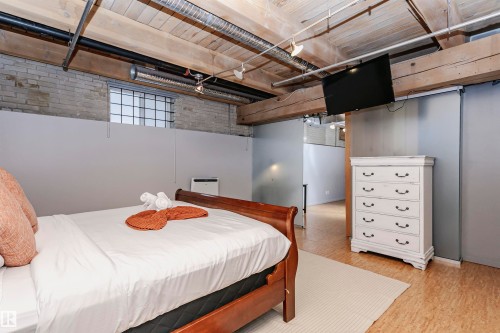 118 10309 107 Street, Edmonton, AB - Indoor Photo Showing Other Room