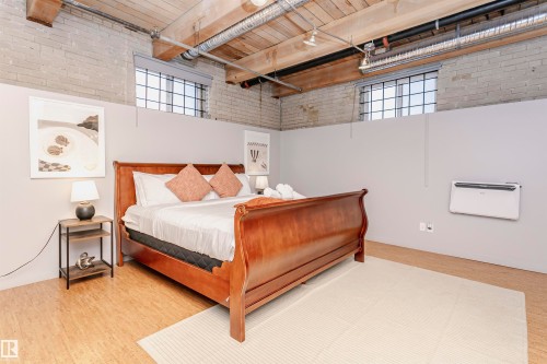 118 10309 107 Street, Edmonton, AB - Indoor Photo Showing Bedroom