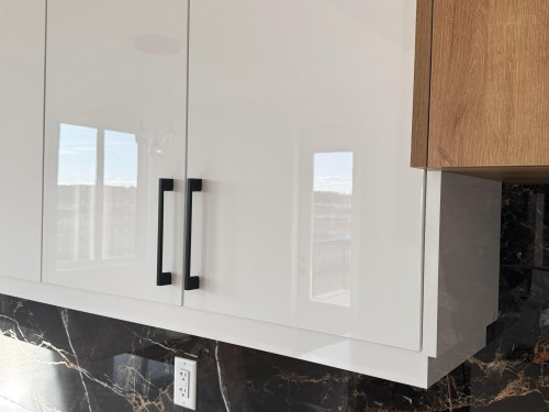 144 Edgewater Cir, Leduc, AB - Indoor