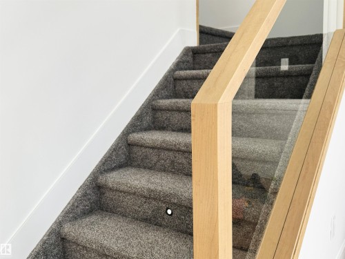 144 Edgewater Cir, Leduc, AB - Indoor Photo Showing Other Room