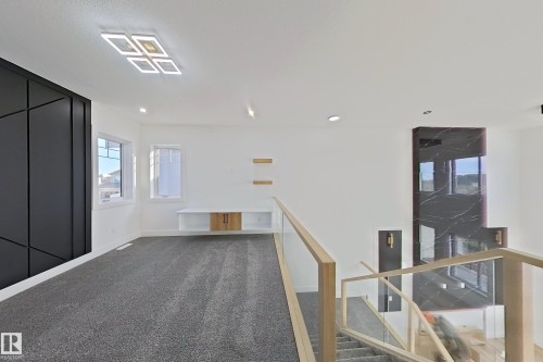 144 Edgewater Cir, Leduc, AB - Indoor Photo Showing Other Room