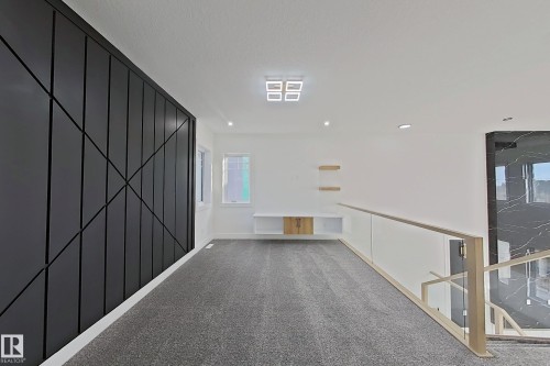 144 Edgewater Cir, Leduc, AB - Indoor Photo Showing Other Room