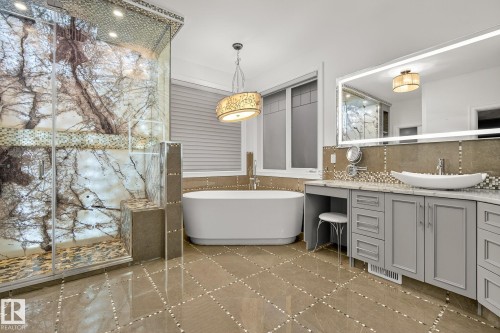 25 53522 Rge Road 274, Rural Parkland County, AB - Indoor Photo Showing Bathroom