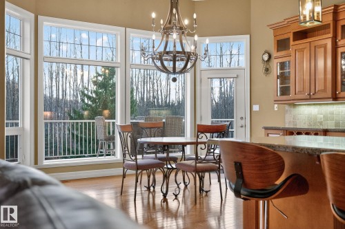 25 53522 Rge Road 274, Rural Parkland County, AB - Indoor Photo Showing Dining Room