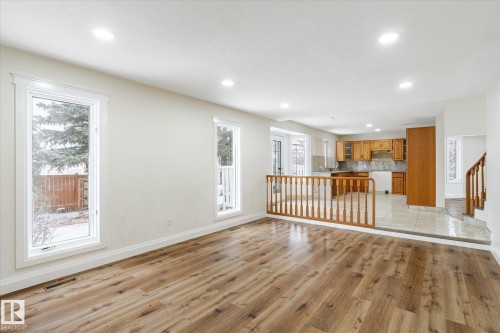 9822 175 Avenue, Edmonton, AB - Indoor Photo Showing Other Room