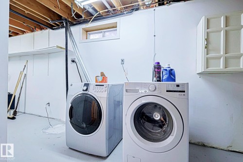 5518 11A Avenue, Edmonton, AB - Indoor Photo Showing Laundry Room