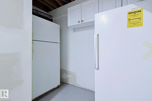 5518 11A Avenue, Edmonton, AB - Indoor