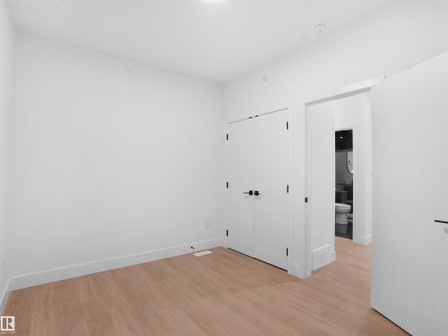 6009 Naden Landing Landing, Edmonton, AB - Indoor Photo Showing Other Room