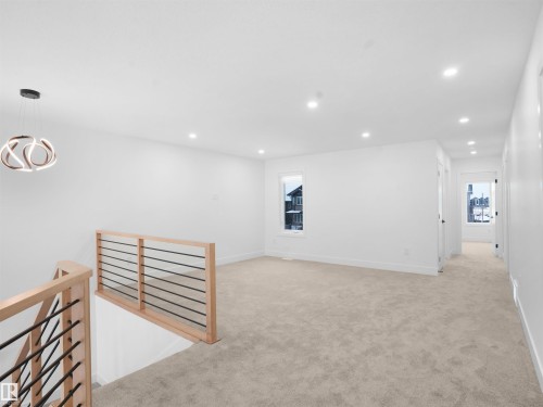 6009 Naden Landing Landing, Edmonton, AB - Indoor Photo Showing Other Room