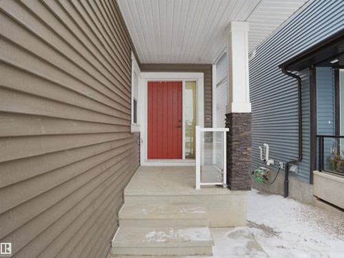 6009 Naden Landing Landing, Edmonton, AB - Outdoor With Exterior