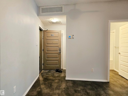137 7825 71 Street, Edmonton, AB - Indoor Photo Showing Other Room