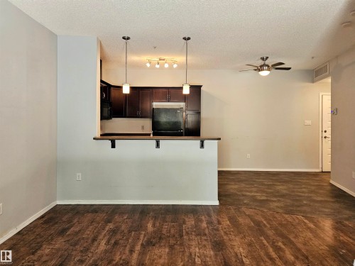 137 7825 71 Street, Edmonton, AB - Indoor Photo Showing Kitchen