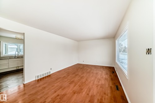 Wetaskiwin, AB - Indoor Photo Showing Other Room