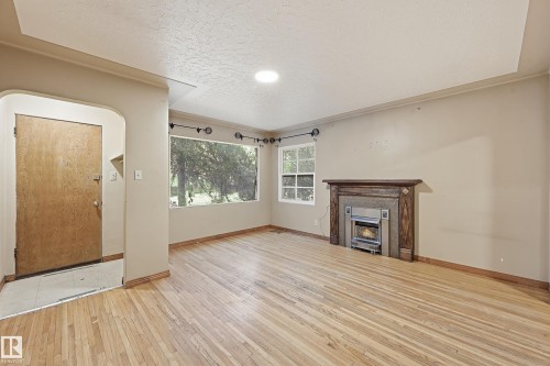 10835 64 Avenue, Edmonton, AB - Indoor With Fireplace