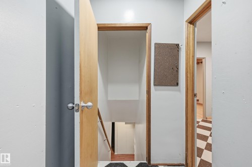 10835 64 Avenue, Edmonton, AB - Indoor Photo Showing Other Room