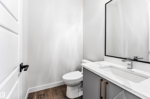 58 Patriot Way, Spruce Grove, AB - Indoor Photo Showing Bathroom